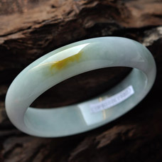 桃花影落緬甸天然翡翠冰糯種俏色黃翡手鐲 內(nèi)徑59mm