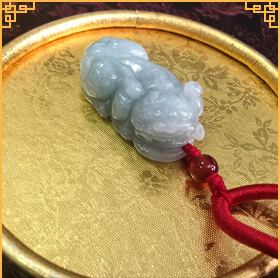 招財(cái)進(jìn)寶天然緬甸A貨翡翠老坑糯種開光貔貅掛件